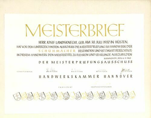 1965 – Josef Landsknecht Jr. Erhält seinen Meistertitel  im Schuhmacherhandwerk